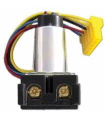 (image for) Low-Voltage Lighting Relay